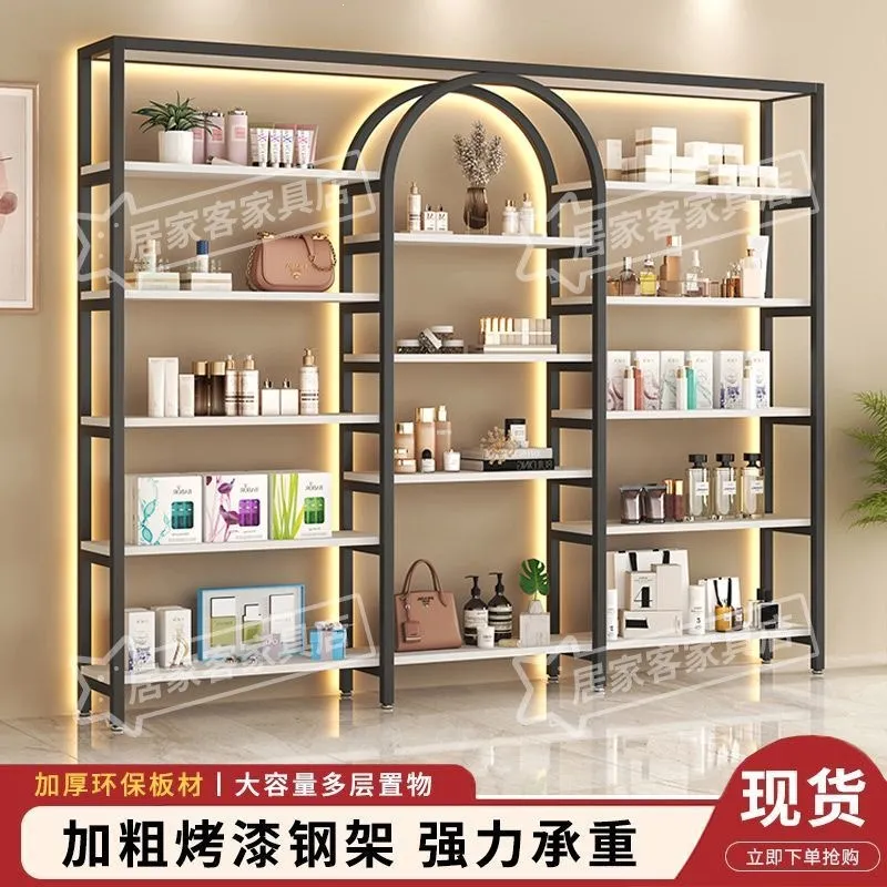 Luxuriöse Kosmetik-Vitrine aus – Beauty & Makeup Katia Di Paola Bewertung und Preis